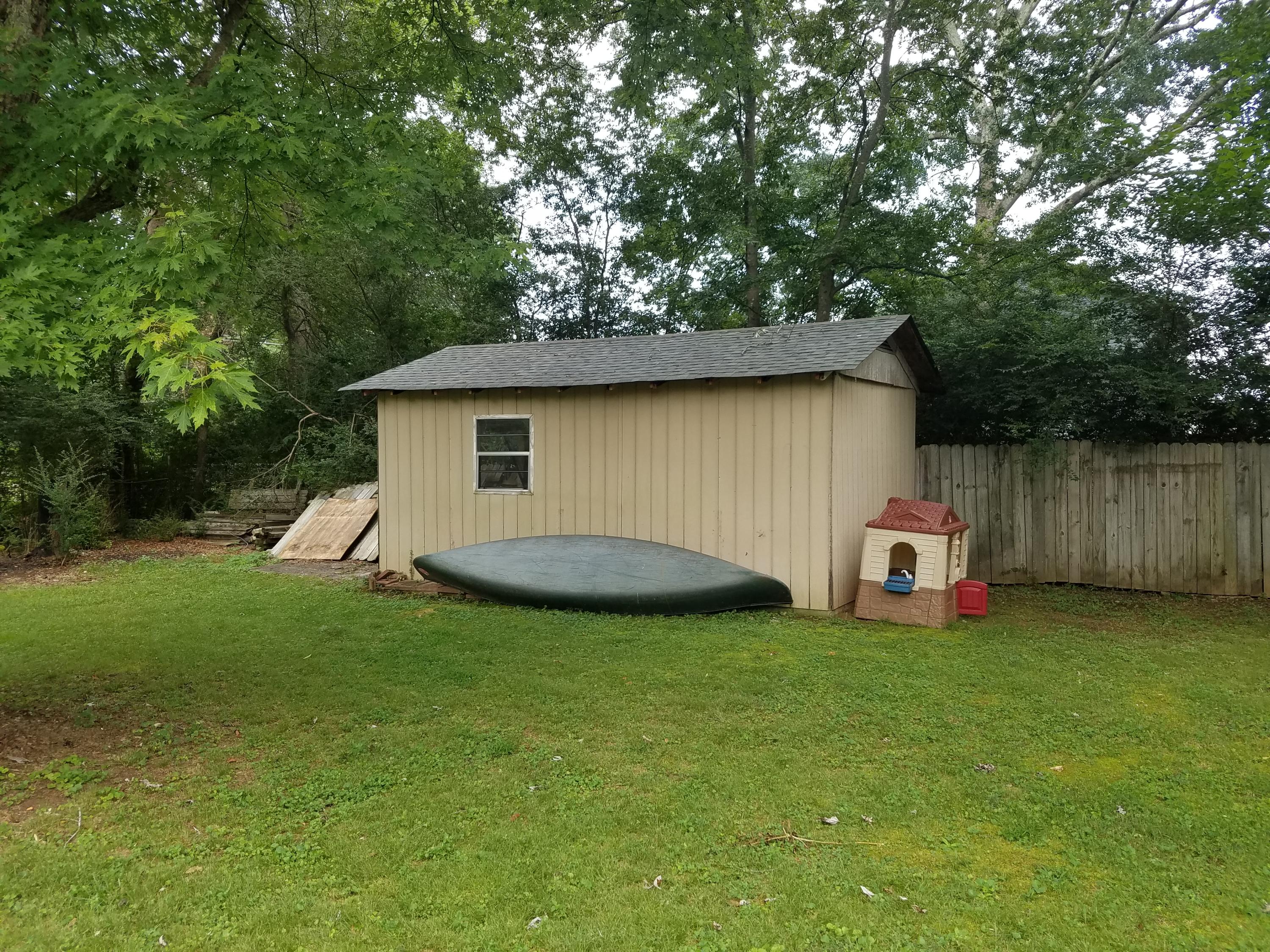8818 Springfield Road Soddy Daisy, TN 37379 - Photo 4 of 14 20170813_165935