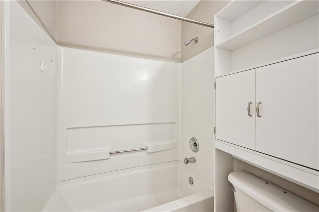 1729 Pinehurst View Court Southwest Grayson, GA 30017 - Photo 26 of 52