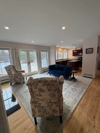 $689,900 | 35 Deerfield Drive, Brunswick, ME 04011