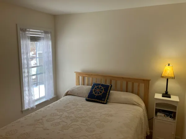 $689,900 | 35 Deerfield Drive, Brunswick, ME 04011
