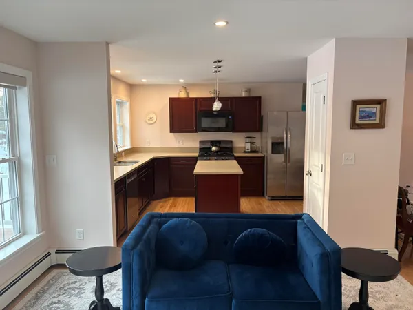$689,900 | 35 Deerfield Drive, Brunswick, ME 04011