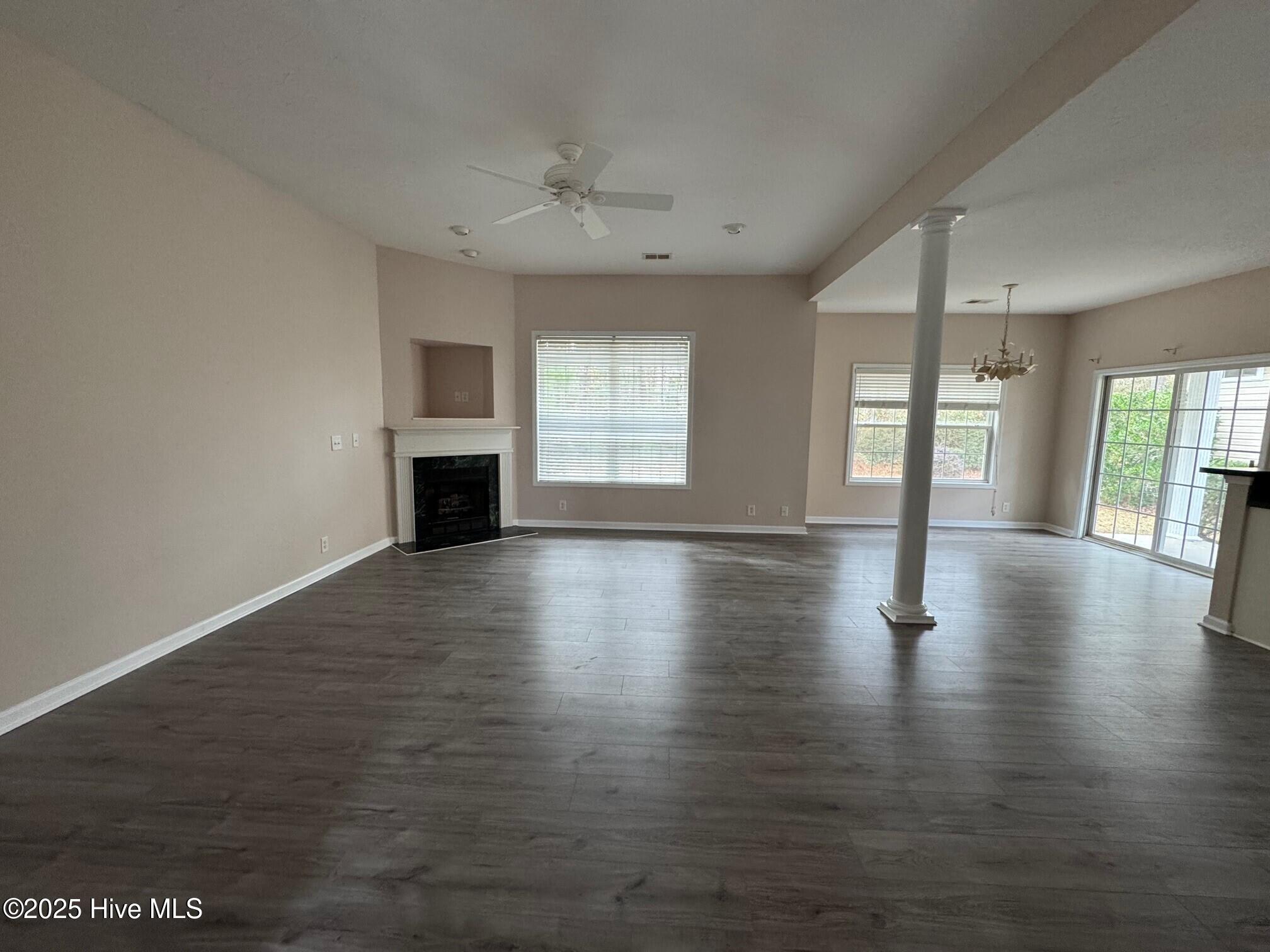 515 Wampee Street Calabash, NC 28467 - Photo 3 of 19 Greatroom