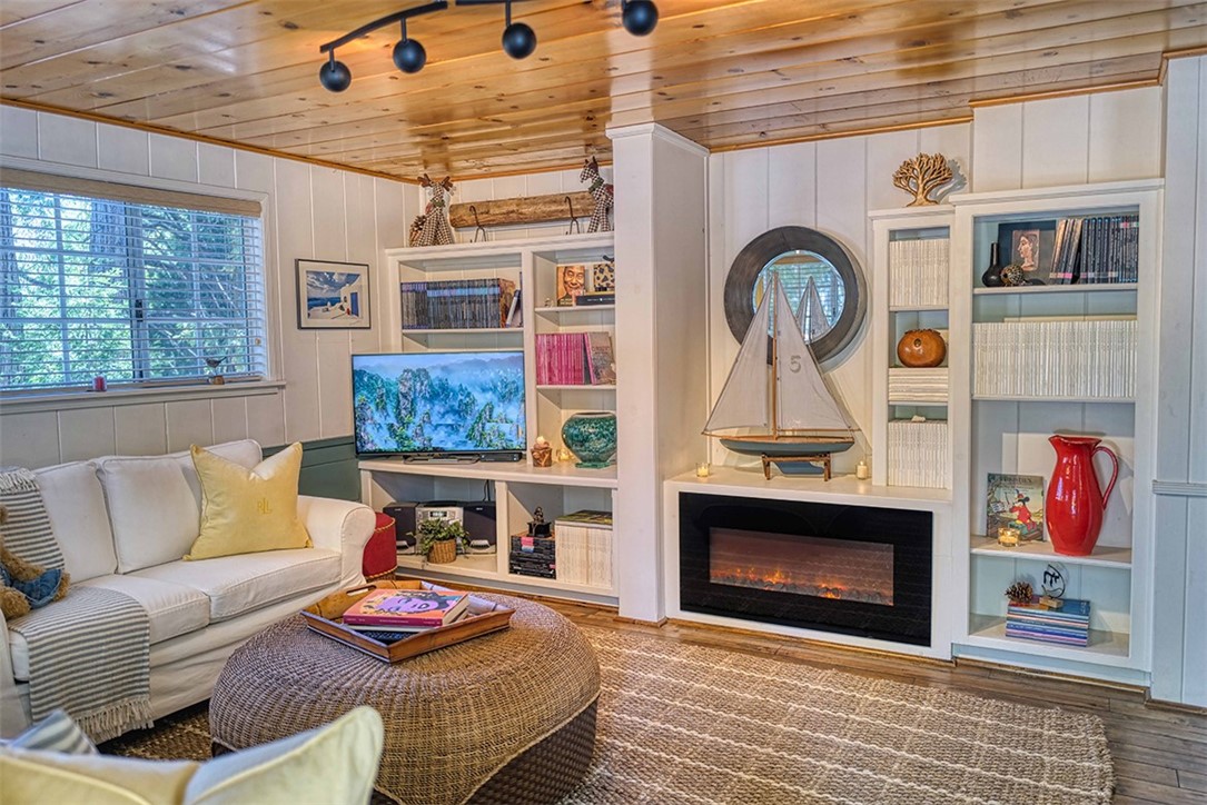 27191 Little Bear Road Blue Jay, CA 92317 - Photo 14 of 15