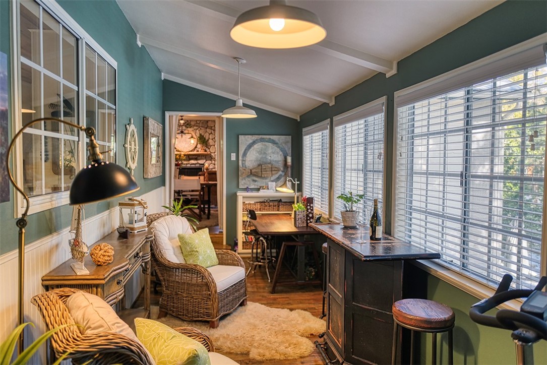 27191 Little Bear Road Blue Jay, CA 92317 - Photo 6 of 15