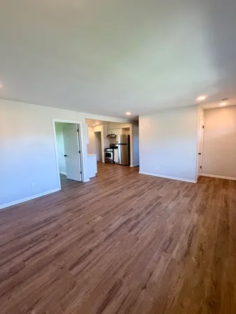 $2,400 | 1441 West 56th Avenue, Merrillville, IN 46410