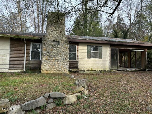 11712 Wallace Pike Bristol, VA 24202 - Photo 1 of 12 wallace pike front 11182024