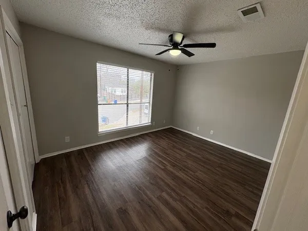 $995 | 5303 St Georges Green, Unit C, Austin, TX 78745