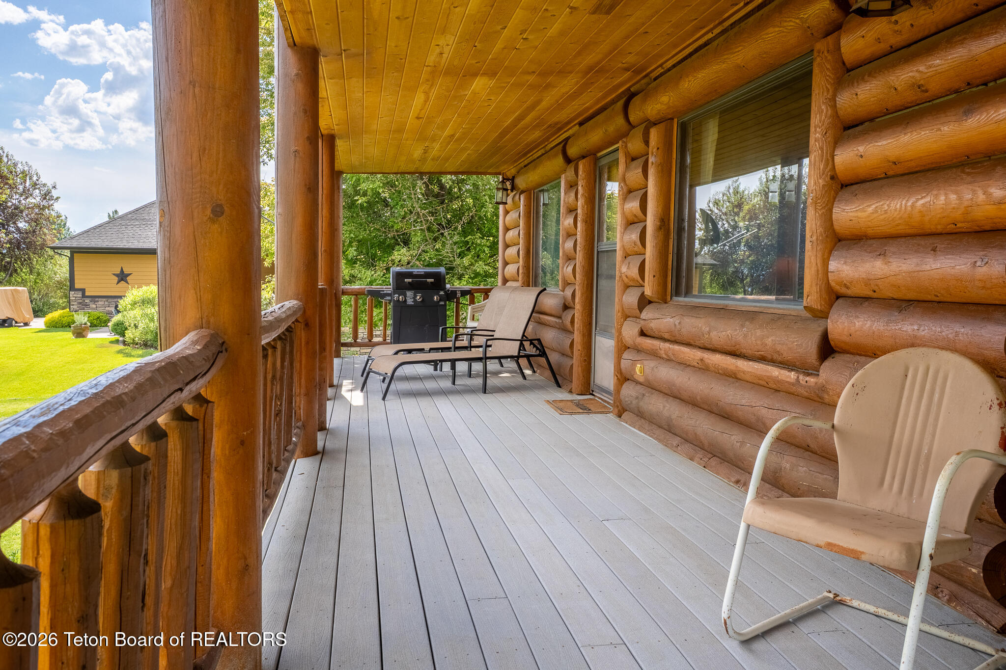 112 Canyon Pines Way Star Valley Ranch, WY 83127 - Photo 9 of 43 Front Porch