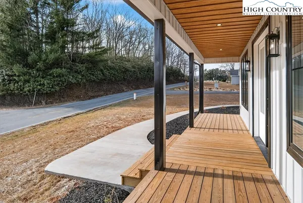 $880,000 | 20 Busic Ridge, Sparta, NC 28675