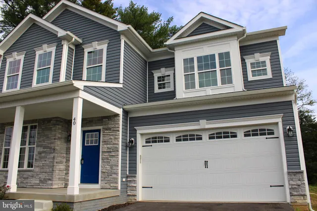 $789,900 | 40 North Berlin Pike, Lovettsville, VA 20180