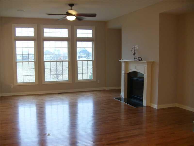 10258 Copper Ridge Drive Fishers, IN 46040 - Photo 8 of 24 Gallery Image 8