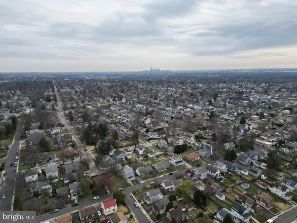 $499,999 | 4412 Bloomfield Avenue, Drexel Hill, PA 19026