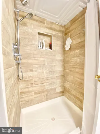 $499,999 | 4412 Bloomfield Avenue, Drexel Hill, PA 19026