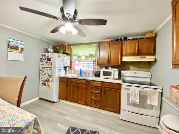 $499,999 | 4412 Bloomfield Avenue, Drexel Hill, PA 19026