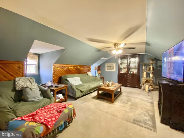 $499,999 | 4412 Bloomfield Avenue, Drexel Hill, PA 19026