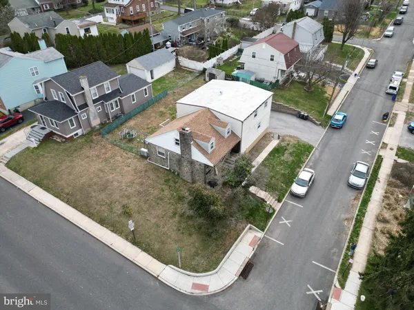 $499,999 | 4412 Bloomfield Avenue, Drexel Hill, PA 19026