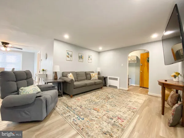 $499,999 | 4412 Bloomfield Avenue, Drexel Hill, PA 19026