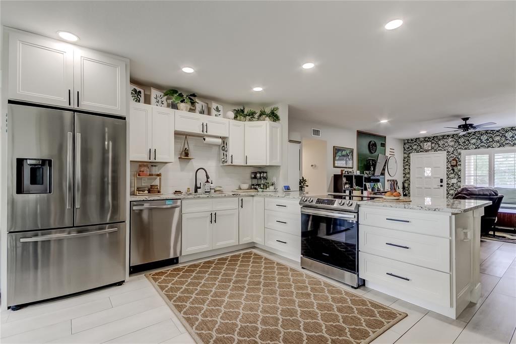 2170 Americus Boulevard North, Unit 64 Clearwater, FL 33763 - Photo 16 of 66