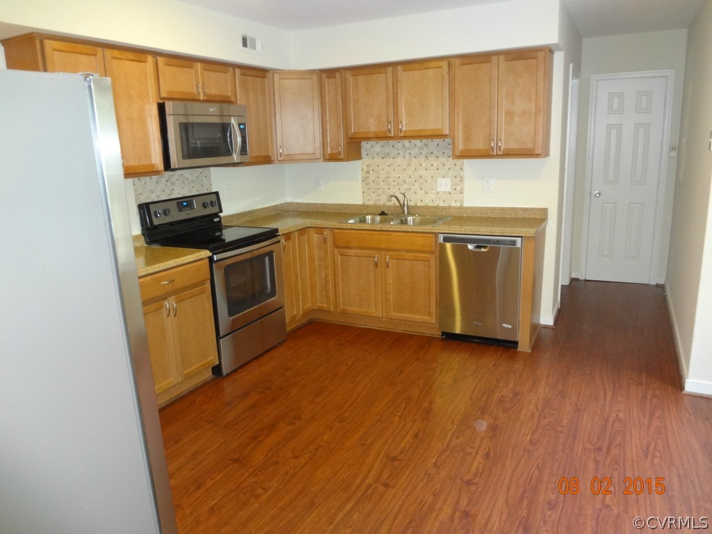 1405 Lockett Ridge Road Midlothian, VA 23114 - Photo 2 of 22 Gallery Image 2