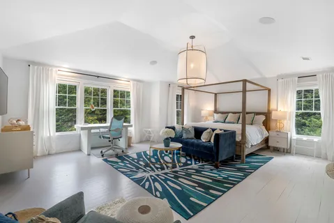 $2,695,000 | 47 Cooper Lane, Southampton, NY 11968