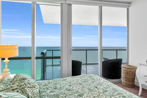 $2,448,000 | 17121 Collins Avenue, Unit 2906, Sunny Isles Beach, FL 33160