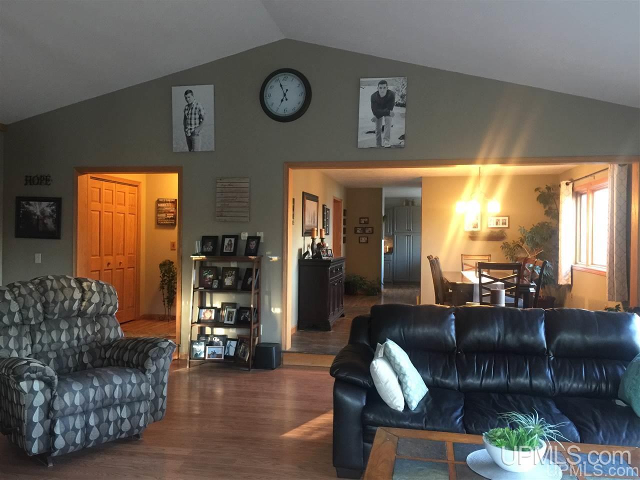 E9791 Gates Road Munising, MI 49862 - Photo 5 of 49