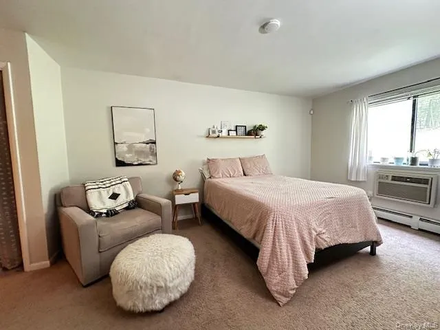 $220,000 | 302 Concord Lane, Middletown, NY 10940