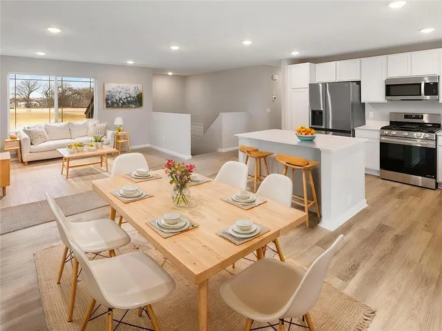 $364,900 | 6711 Granby Street, North Branch, MN 55056