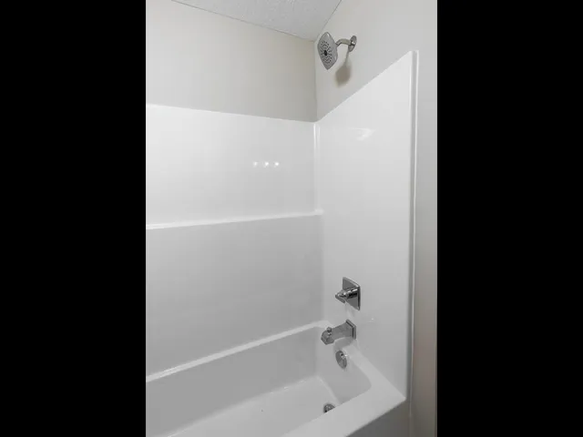 $369,900 | 6711 Granby Street, North Branch, MN 55056