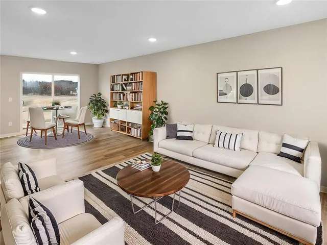 $369,900 | 6711 Granby Street, North Branch, MN 55056