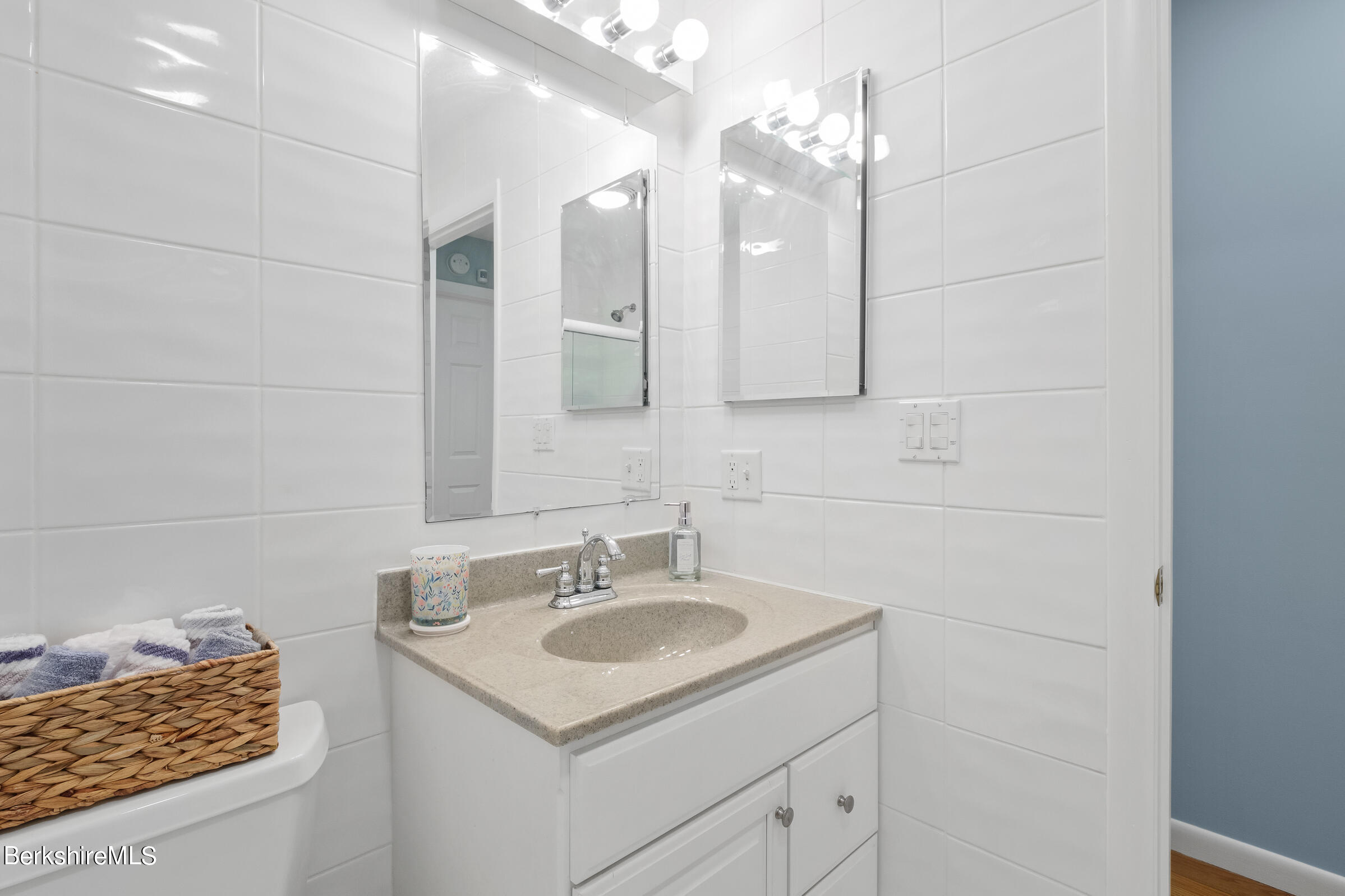 79 View Drive Richmond, MA 01201 - Photo 27 of 34 a bathroom with a sink and a mirror