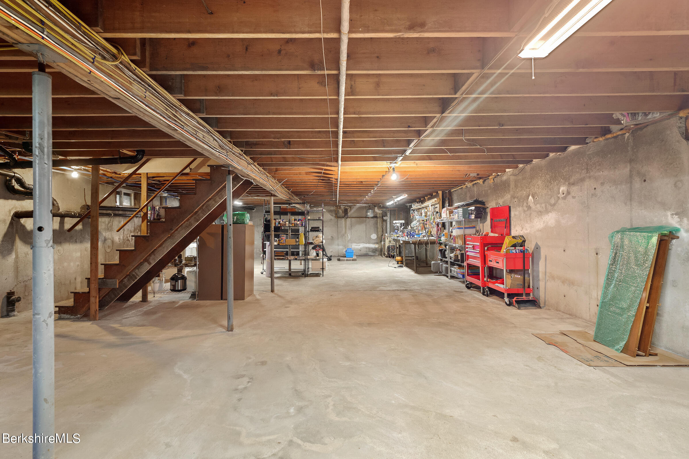 79 View Drive Richmond, MA 01201 - Photo 31 of 34 a view of storage and utility room