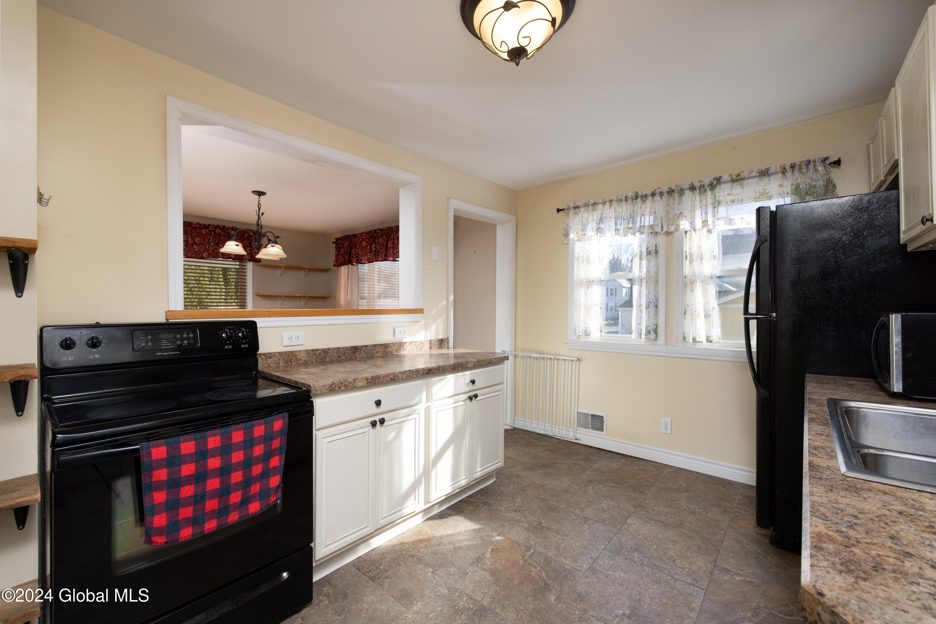 1 Jasper Street Hudson Falls, NY 12839 - Photo 4 of 37 1Jasper-12