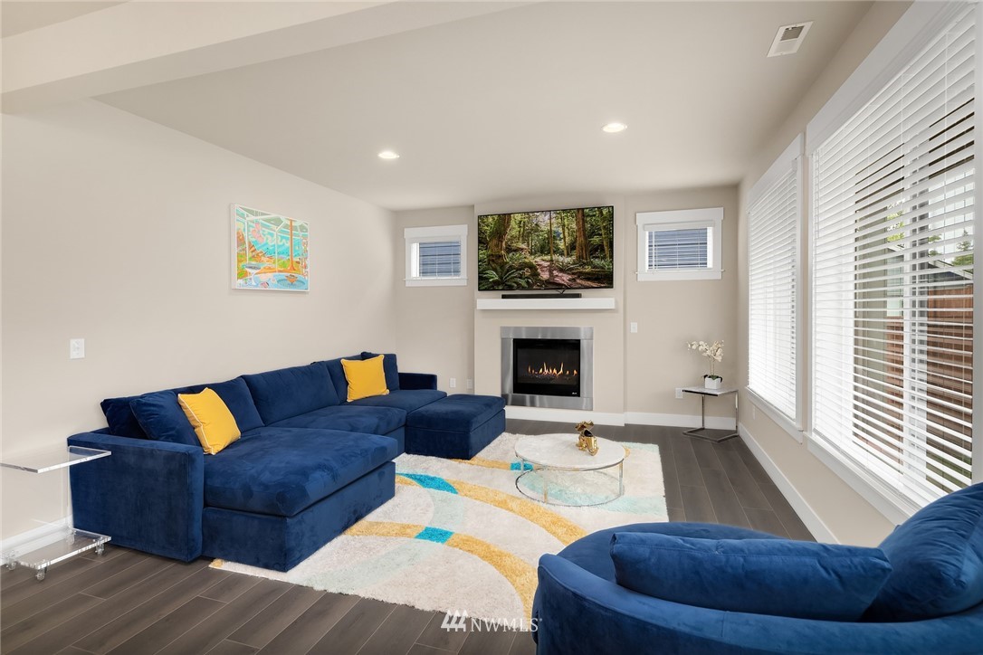 4117 230th Place Southeast Bothell, WA 98021 - Photo 11 of 35