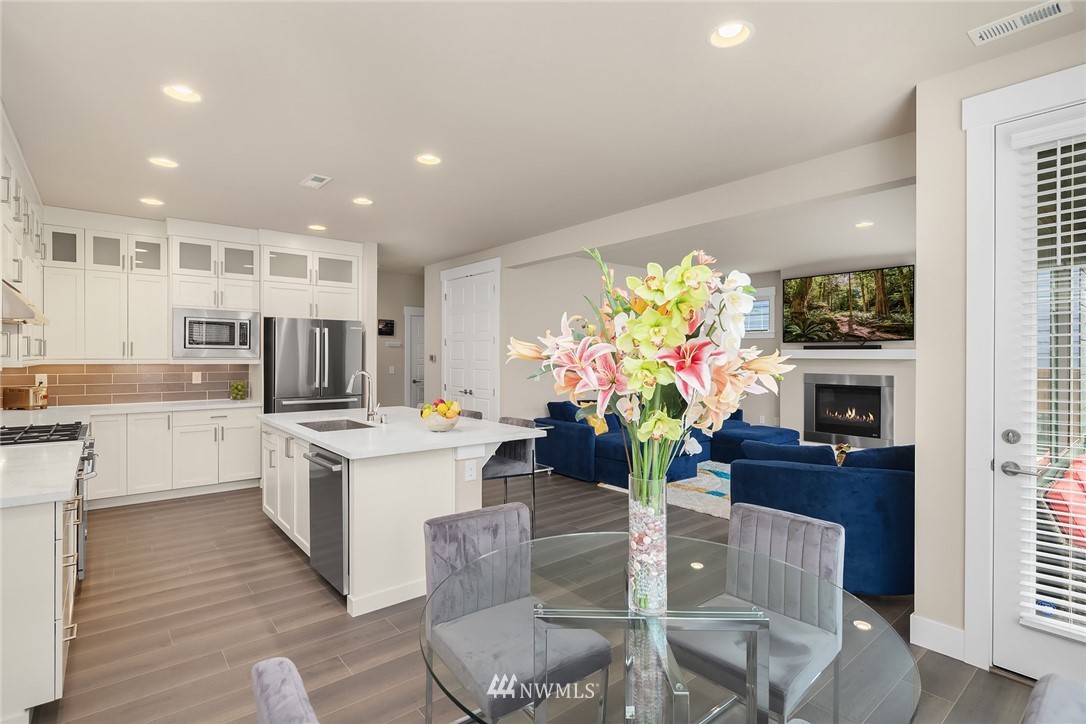 4117 230th Place Southeast Bothell, WA 98021 - Photo 6 of 35