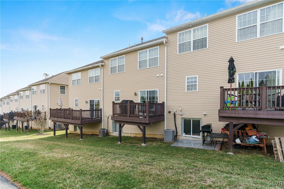 2232 Rising Hill Road Whitehall, PA 18052 - Photo 26 of 26 Gallery Image 26
