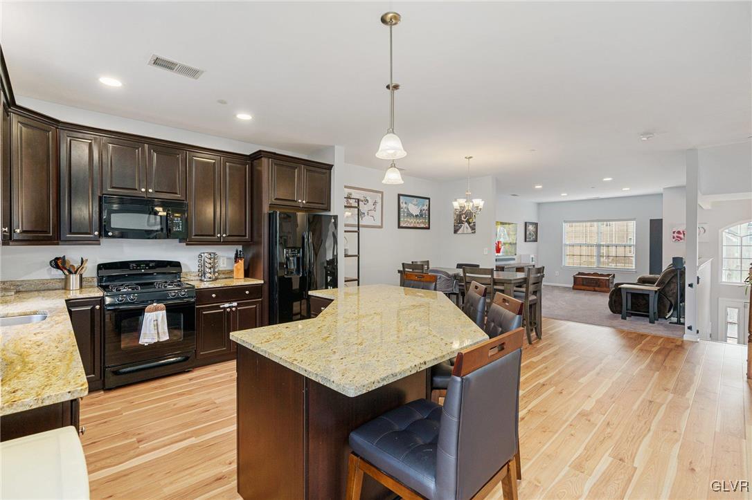 2232 Rising Hill Road Whitehall, PA 18052 - Photo 10 of 26 Gallery Image 10