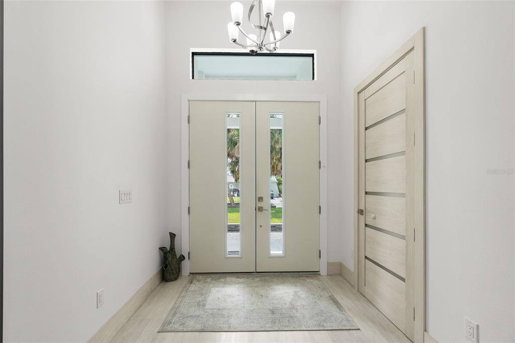 380 Cowry Road Venice, FL 34293 - Photo 7 of 44