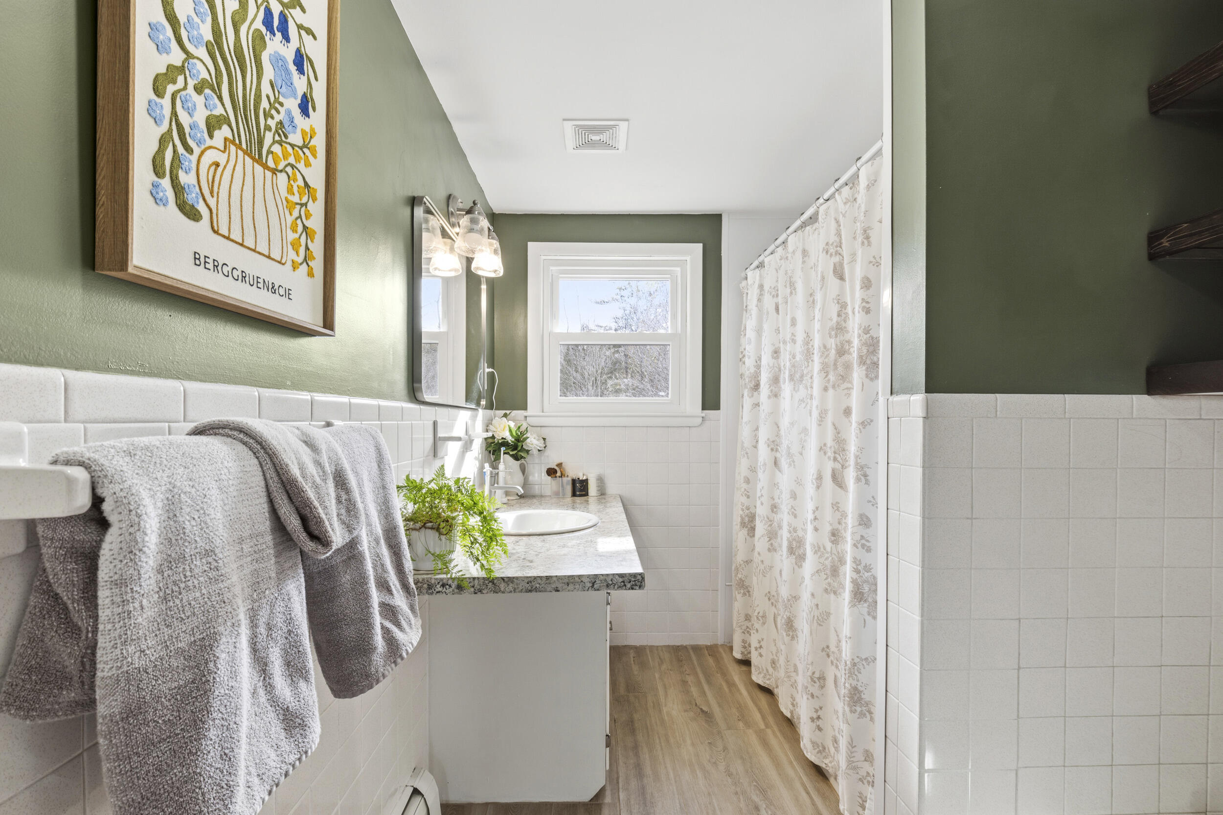 26 Sebago Lake Road Gorham, ME 04038 - Photo 10 of 31 26 sebago lake rd gorham me 04038 usa-01