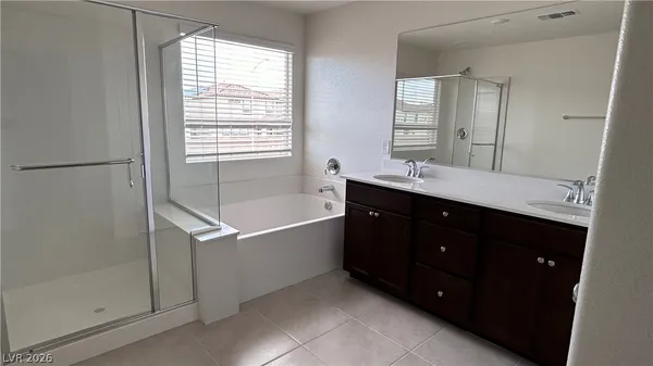 $2,550 | 10199 Glowing Amber Street, Las Vegas, NV 89141