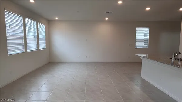 $2,550 | 10199 Glowing Amber Street, Las Vegas, NV 89141