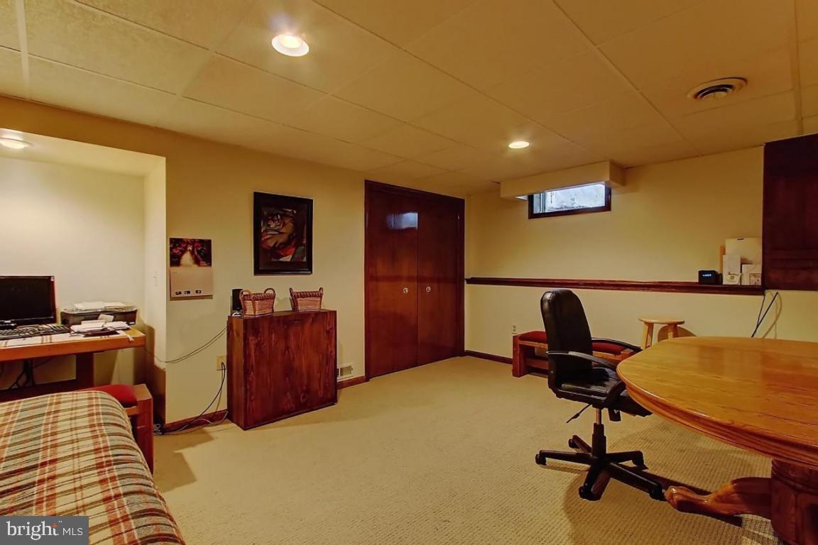 19039 Ridge Meadow Road Stewartstown, PA 17363 - Photo 19 of 28 Gallery Image 19