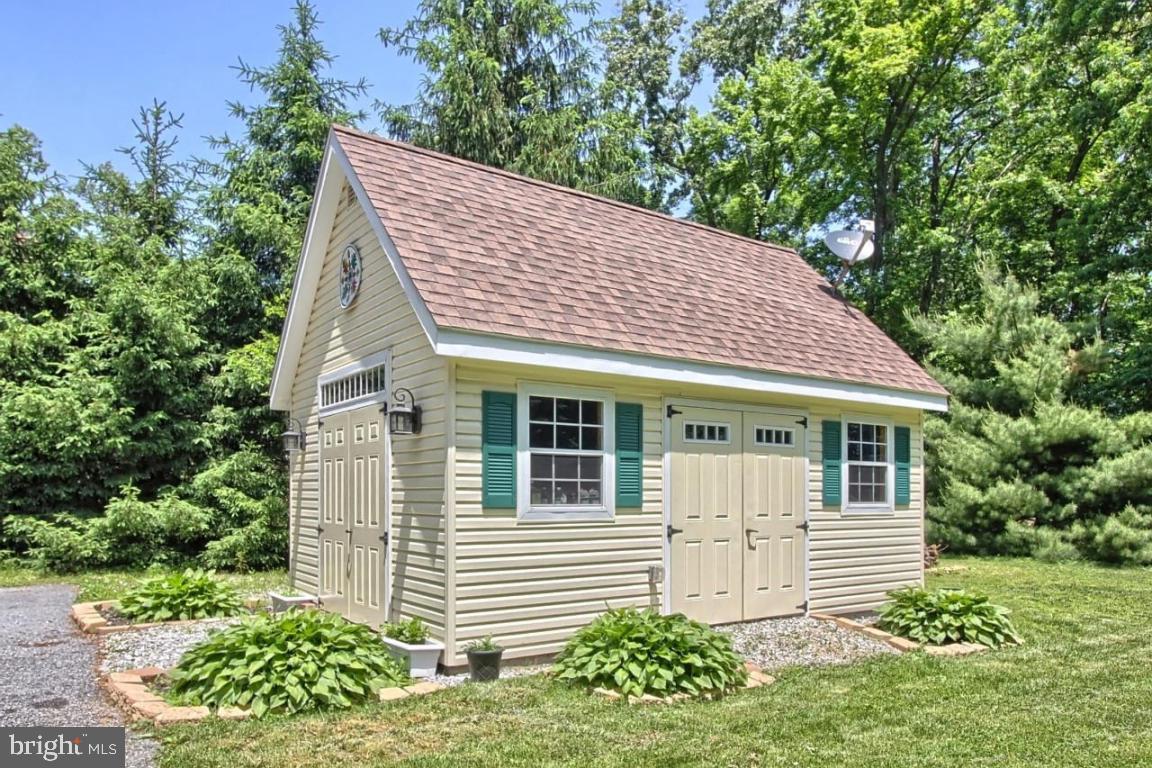 19039 Ridge Meadow Road Stewartstown, PA 17363 - Photo 26 of 28 Gallery Image 26
