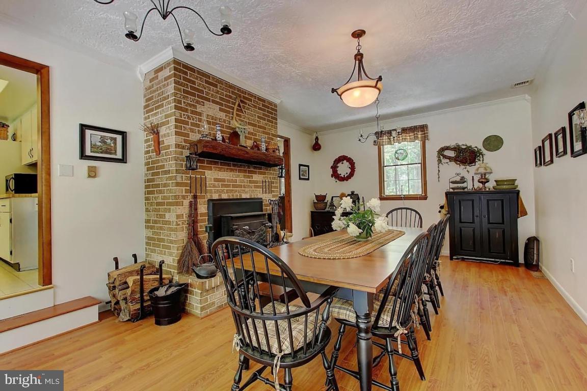 19039 Ridge Meadow Road Stewartstown, PA 17363 - Photo 6 of 28 Gallery Image 6