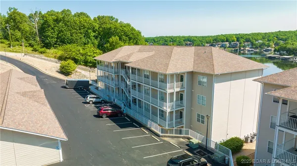 $449,000 | 94 Port Royale Drive, Unit 4A, Sunrise Beach, MO 65079