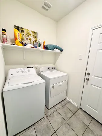 $2,199 | 7203 Summer Tanager Drive, Unit 77, Austin, TX 78744