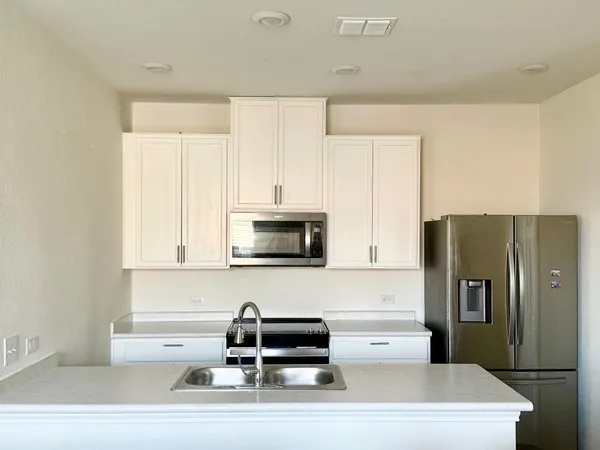 $2,199 | 7203 Summer Tanager Drive, Unit 77, Austin, TX 78744
