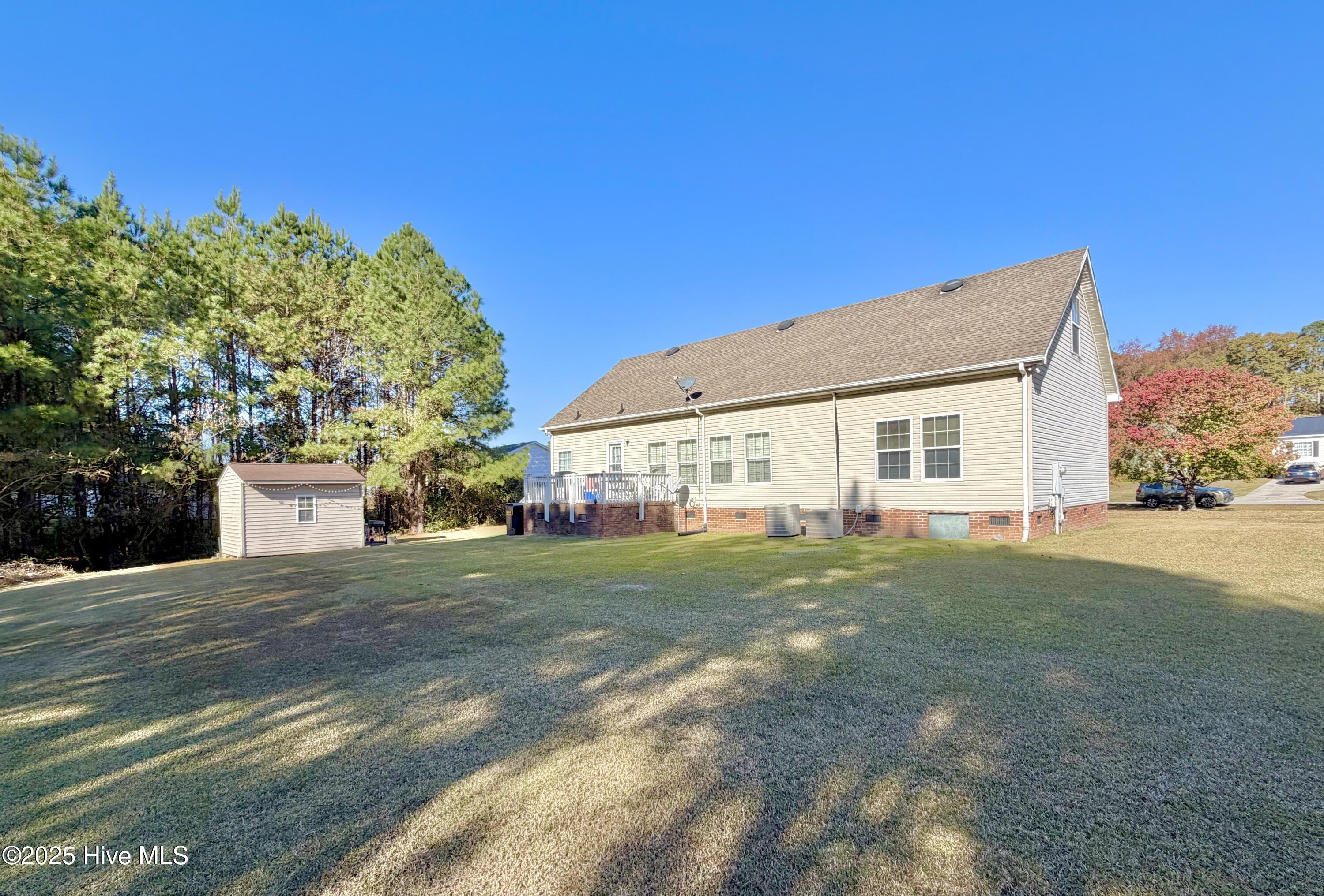 2917 Laurel Ridge Lane Kinston, NC 28504 - Photo 2 of 25 IMG_2038
