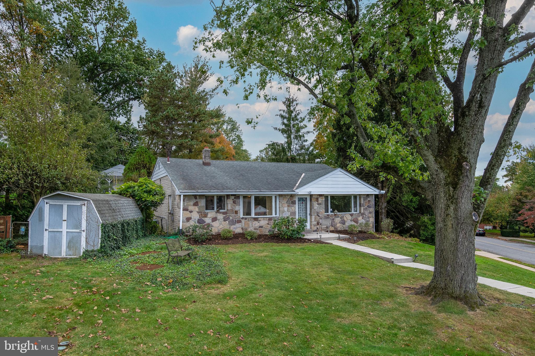 2000 Lance Road Reading, PA 19604 - Photo 2 of 42