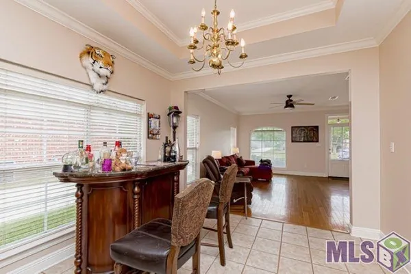 $2,300 | 10125 Springbrook Avenue, Baton Rouge, LA 70810